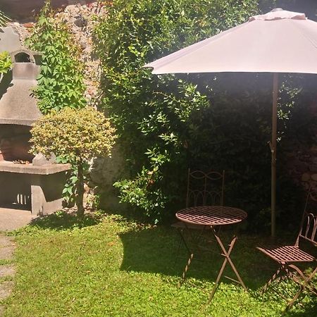Residenza Esse Villa Angera Eksteriør billede